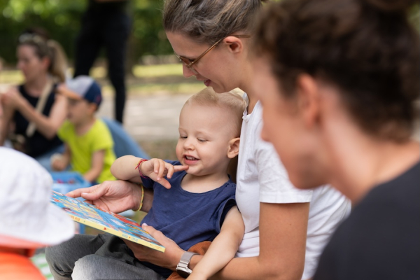 Lesen im Park 2026 (Copyright) Daniela Fröstl