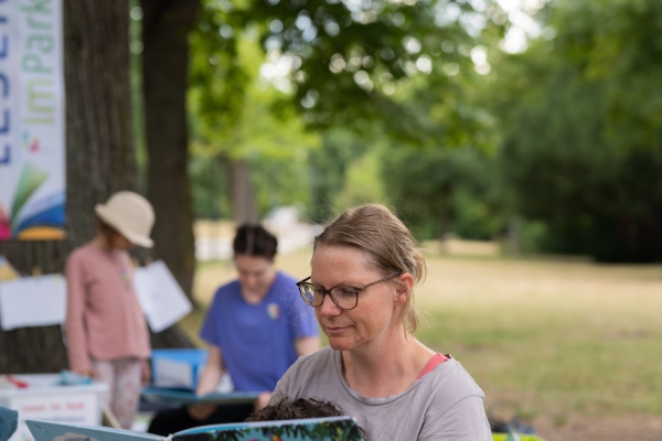 Lesen im Park 2026 (Copyright) Daniela Fröstl