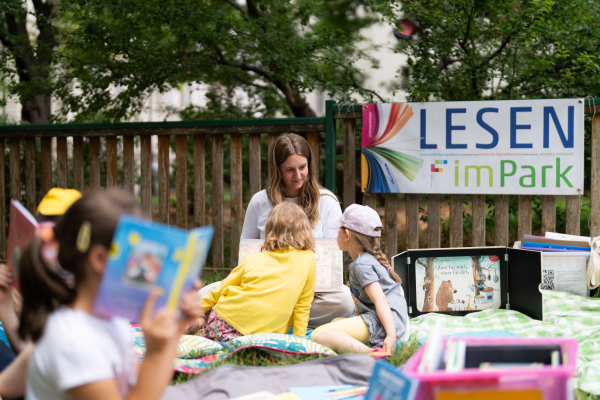 Lesen im Park 2026 (Copyright) Daniela Fröstl